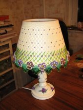 Лампы из бисера, часы и другие предметы интерьера. Лампа "Анютины глазки". Авторская работа. Техника декупаж и бисероплетение.